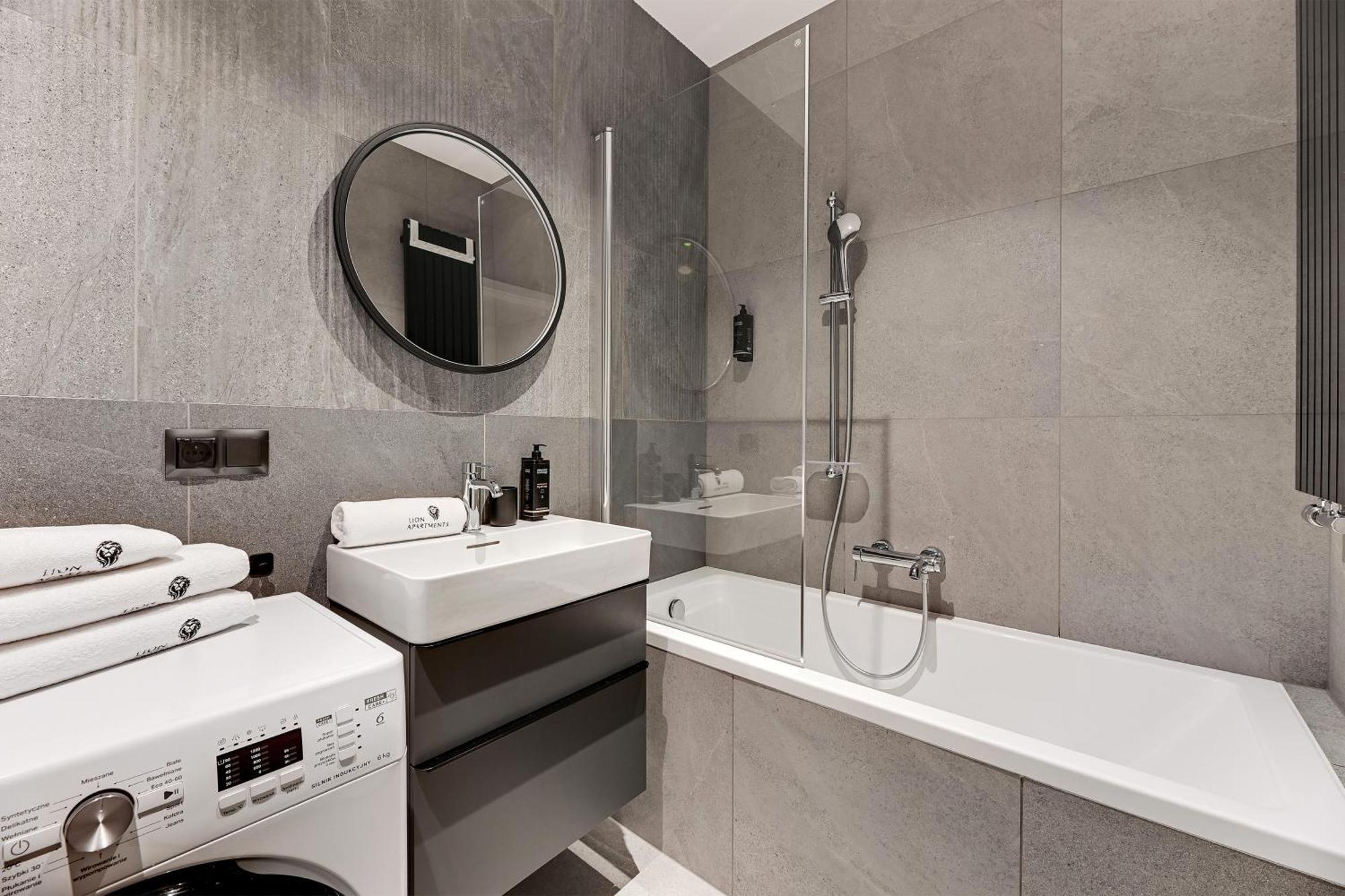 Scala City Center Magic Apartments With Parking By Lion Apartments Gdansk Exterior foto